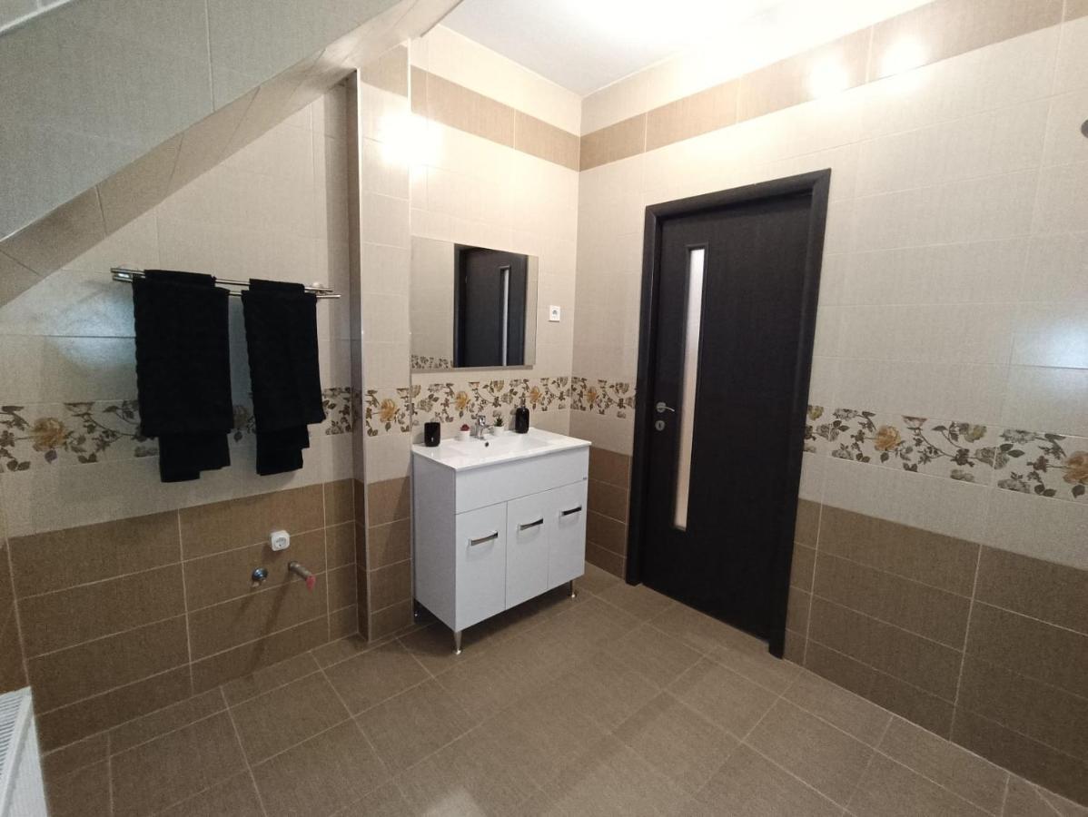Moonlight Apartments Sibiu Bagian luar foto