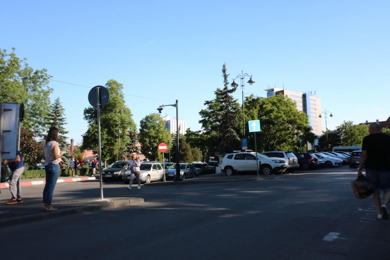 Moonlight Apartments Sibiu Bagian luar foto